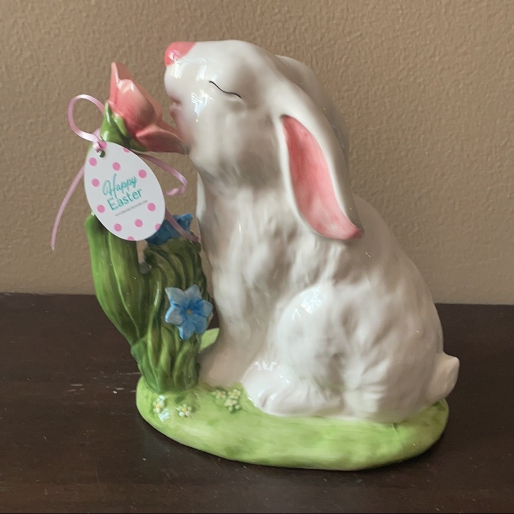 Blue Sky Clayworks Easter Bunny Smelling Flowers Figurine New
